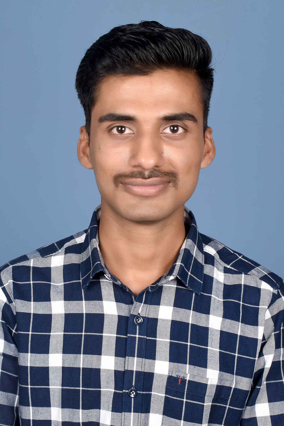profileImg
